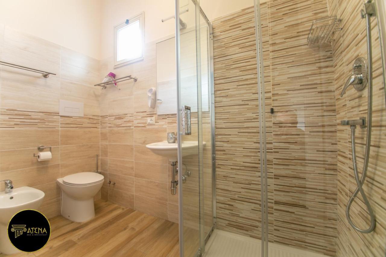 פסקרה Atena Apartments B&B Gold מראה חיצוני תמונה